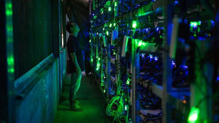 นักขุด Bitcoin ชาวจีนวางแผนหันมาใช้พลังงานทดแทนมากขึ้น เพื่อลดผลกระทบด้านสิ่งแวดล้อม
