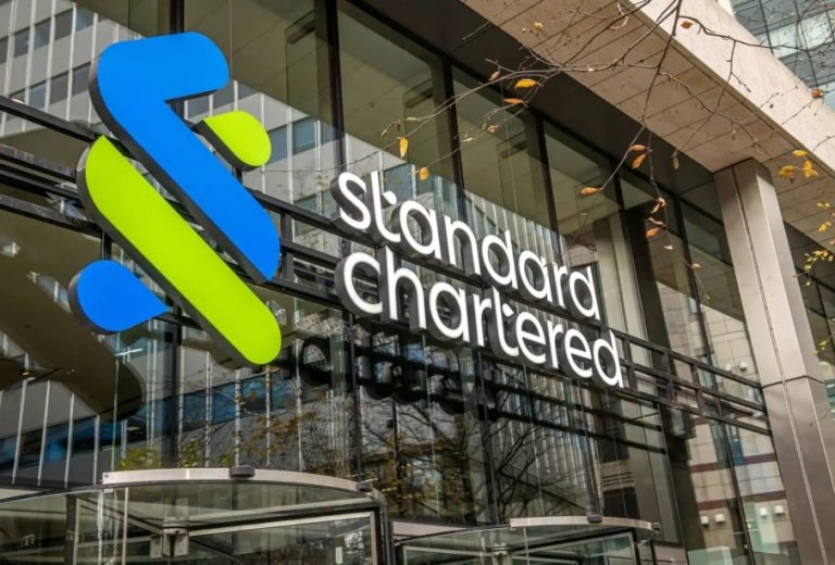 Standard Chartered ฟันธง! Bitcoin พุ่งแตะ $200,000 สิ้นปีนี้ แรงหนุนจาก ETF, บริษัท และนโยบายทรัมป์